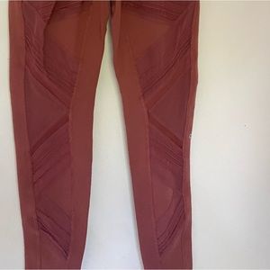 Alo yoga ribbed goddess leggings size M
